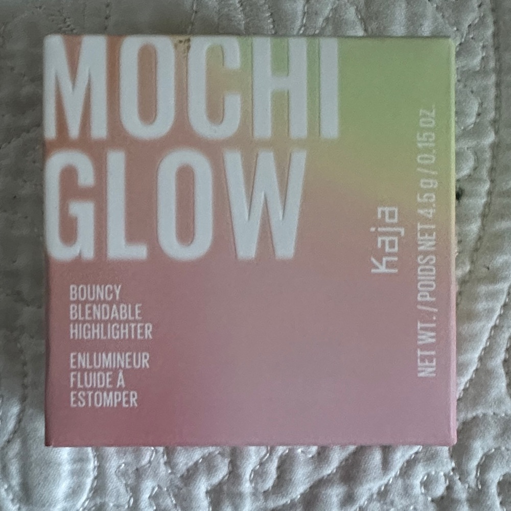 Kaja Mochi Glow Highlighter - Pink and Cream